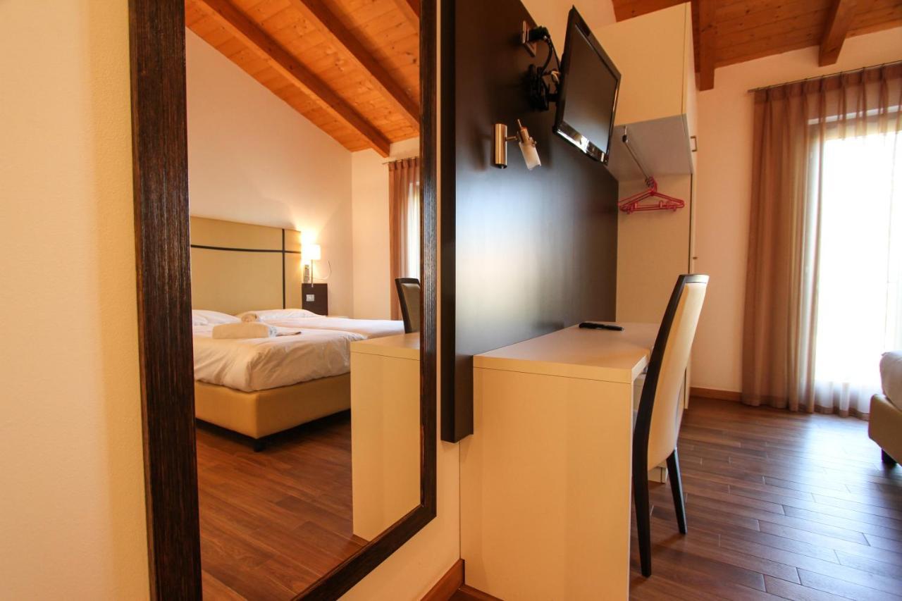 Thai Orchidee Restaurant&Rooms Γκάρντα Εξωτερικό φωτογραφία